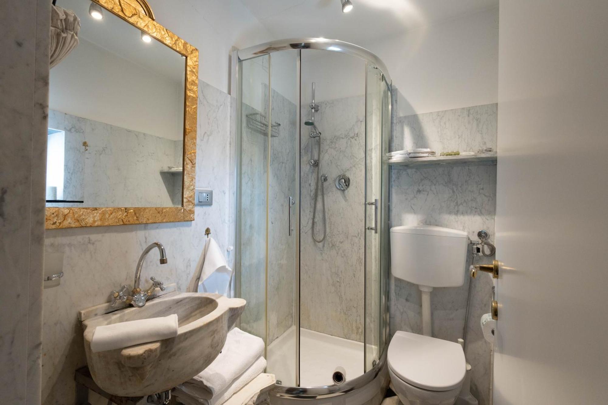 Superior Double Room,1535240977:JPEG